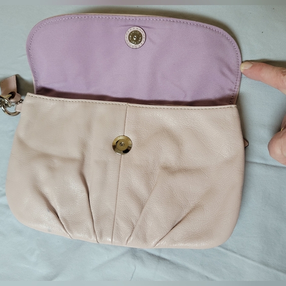 Coach Large Pink Wristlet - Picture 10 of 13